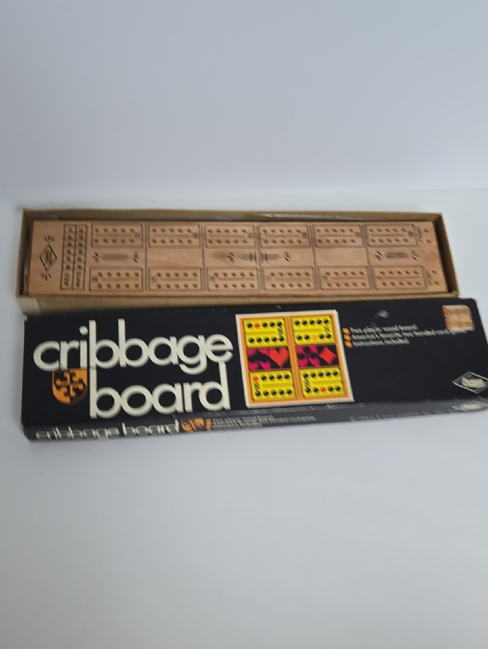 Vintage 1968 Cribbage Board - Wooden Travel Set